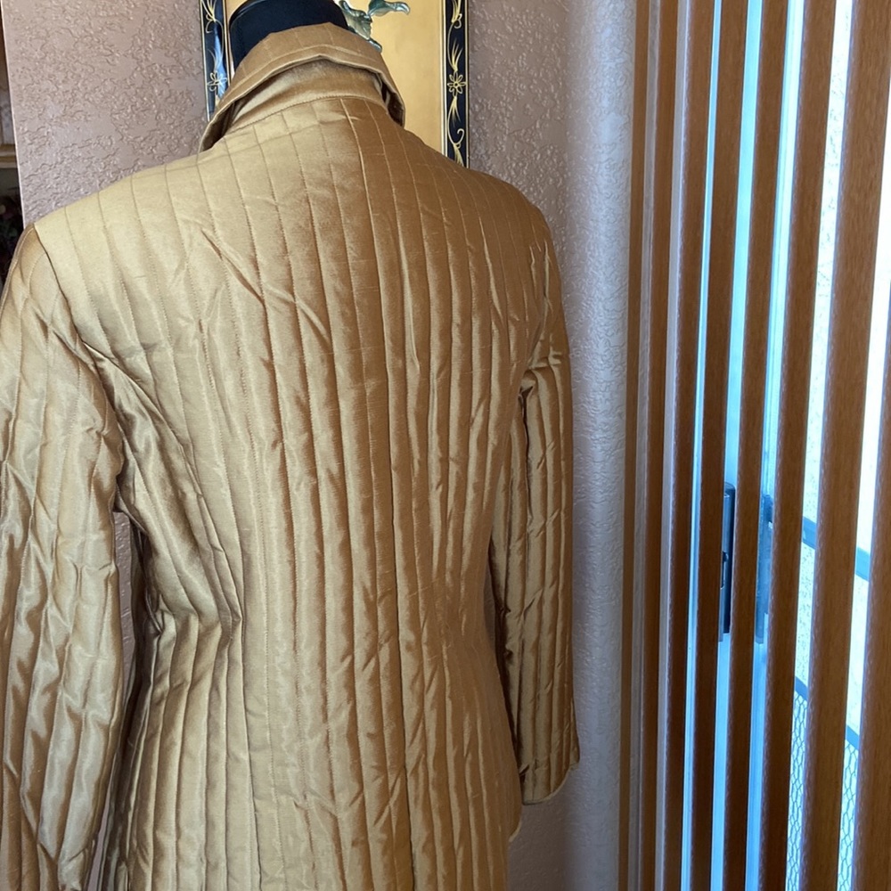Silkland Jacket - Picture 2 of 2